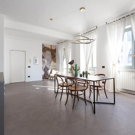 ミラノSant'Ambrogio Bright And Stylish Flatアパートメント エクステリア 写真